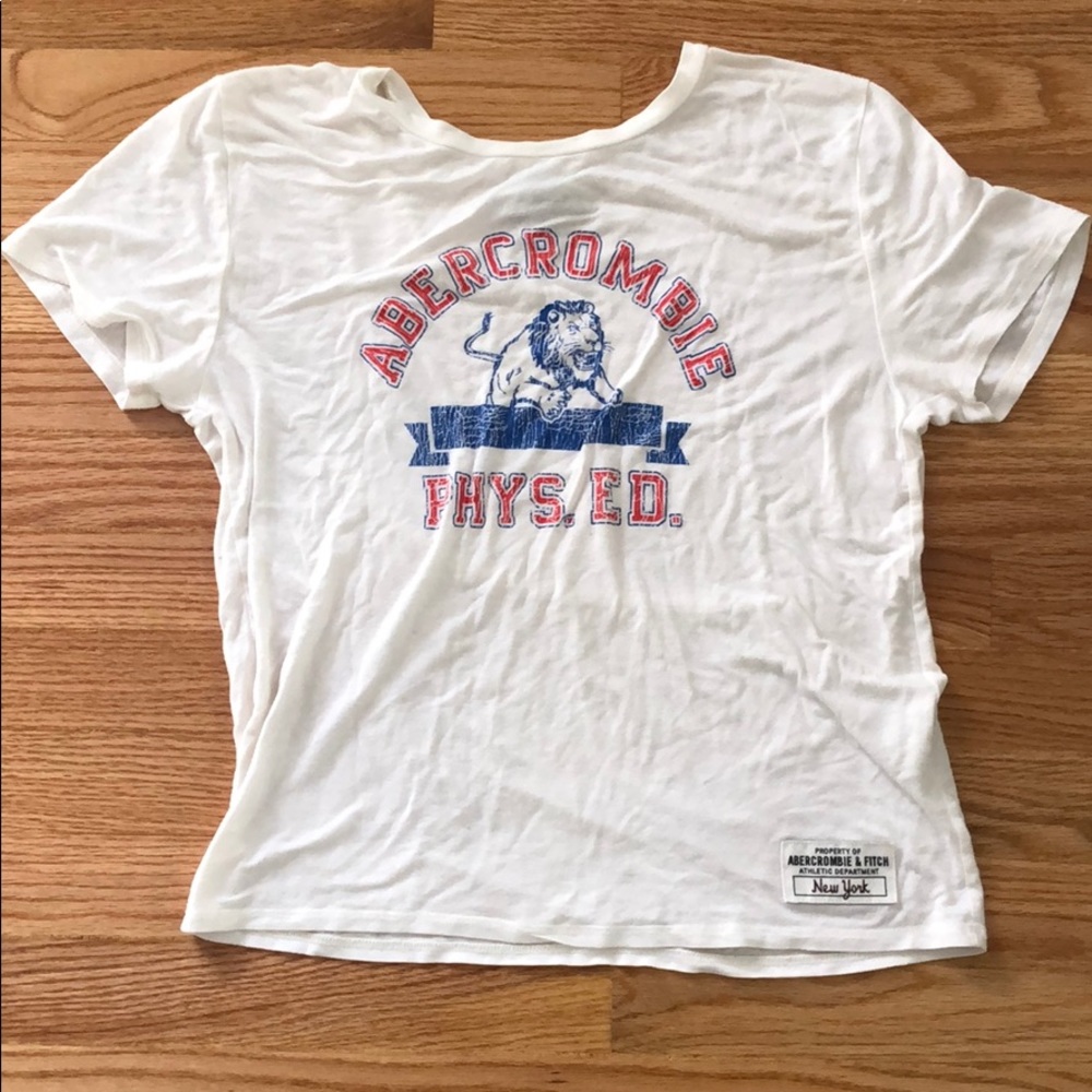 Abercrombie & Fitch white t-shirt